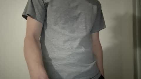 Snapshot of crafty333 chatting on February 25, 2:59 pm crafty333 online show from February 25, 2:59 pm