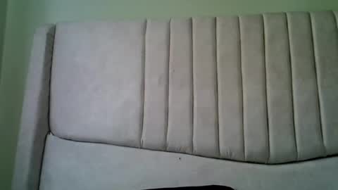 Snapshot of crammy_freaky chatting on July 6, 8:22 am crammy_freaky online show from July 6, 8:22 am