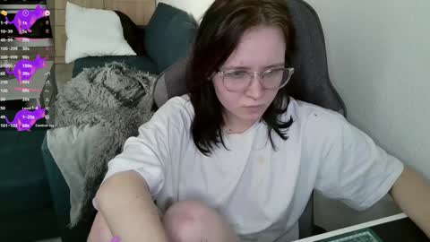 Snapshot of crash_test13 chatting on December 24, 8:44 am crash_test13 online show from December 24, 8:44 am