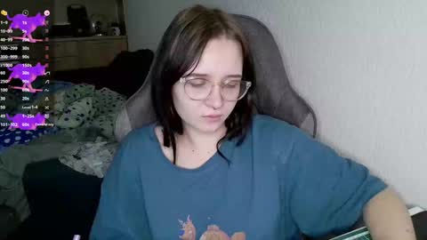 Snapshot of crash_test13 chatting on January 25, 6:12 am crash_test13 online show from January 25, 6:12 am