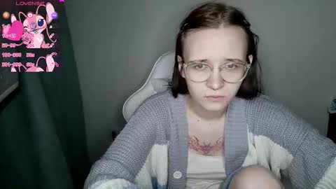 Snapshot of crash_test13 chatting on October 18, 5:14 pm crash_test13 online show from October 18, 5:14 pm