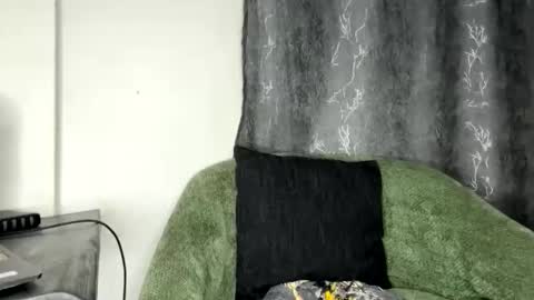 Taliee online show from April 29, 2:04 am