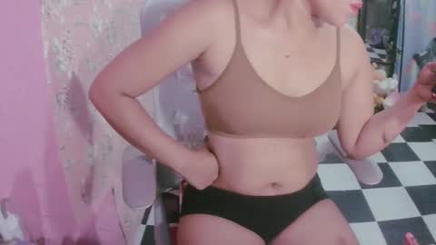 Snapshot of crazy_4u69 chatting on May 16, 10:58 am crazy_4u69 online show from May 16, 10:58 am