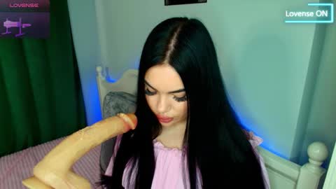 Eva online show from October 31, 7:31 am