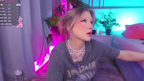 Sonya online show from December 8, 10:36 pm