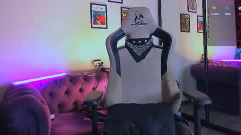    online show from March 12, 3:40 pm