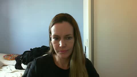 Anny online show from October 15, 10:59 am