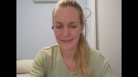 Anny online show from March 7, 12:18 am