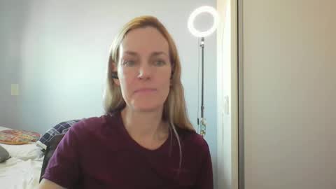 Anny online show from April 3, 12:25 pm