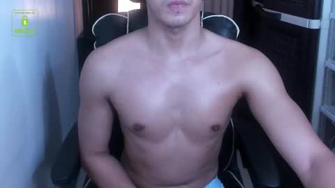 Snapshot of crazyasiancum chatting on September 9, 5:29 am Zion online show from September 9, 5:29 am