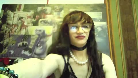 CrazyJuny online show from December 8, 4:57 am
