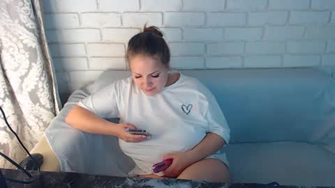 Crazyy Girl  online show from December 15, 3:09 pm