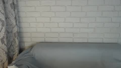 Crazyy Girl  online show from January 20, 1:42 pm