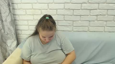 Crazyy Girl  online show from January 21, 2:48 pm