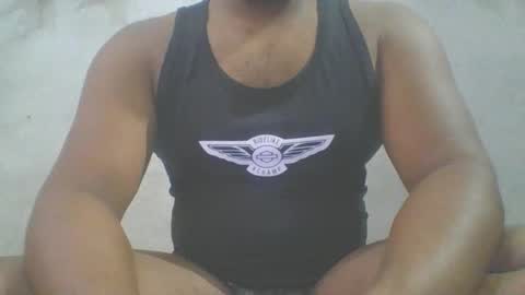 Snapshot of crazzy_booy chatting on May 2, 2:49 am crazzy_booy online show from May 2, 2:49 am