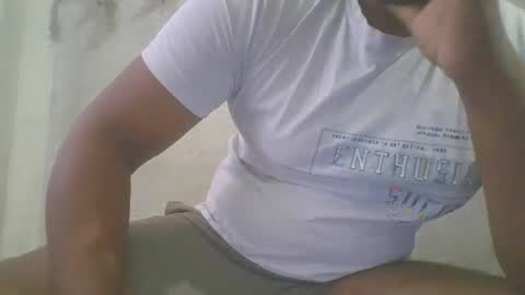 Snapshot of crazzy_booy chatting on May 8, 4:07 am crazzy_booy online show from May 8, 4:07 am