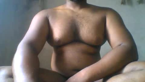 Snapshot of crazzy_booy chatting on June 7, 2:48 am crazzy_booy online show from June 7, 2:48 am