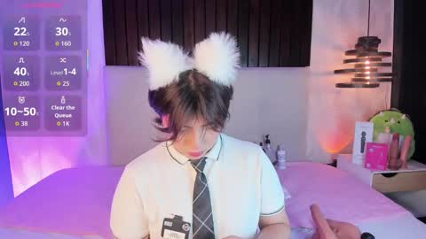 Snapshot of creamy_angelo chatting on February 20, 12:38 pm creamy_angelo online show from February 20, 12:38 pm