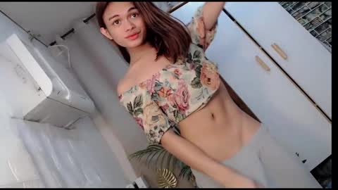 Delilah online show from October 26, 10:21 am