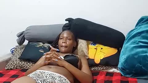 creamyhub online show from January 12, 8:41 am