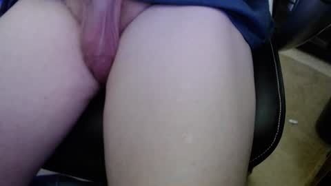 Snapshot of creamyourbody chatting on July 13, 2:42 pm creamyourbody online show from July 13, 2:42 pm