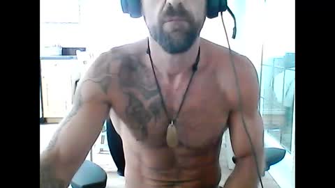 creatureofbeauty online show from September 11, 8:31 pm