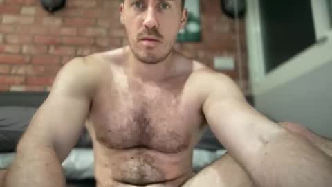 Snapshot of creed271058 chatting on October 29, 1:24 pm creed271058 online show from October 29, 1:24 pm