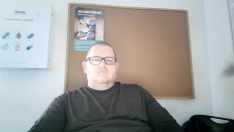 Snapshot of creeeping_death chatting on February 22, 11:46 pm The hopeless romantic online show from February 22, 11:46 pm