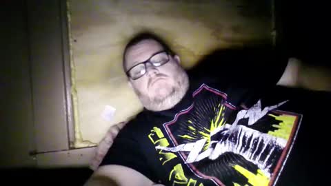 Snapshot of creeeping_death chatting on November 11, 1:55 pm The hopeless romantic online show from November 11, 1:55 pm