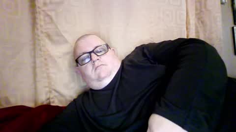 Snapshot of creeeping_death chatting on February 2, 8:29 pm The hopeless romantic online show from February 2, 8:29 pm