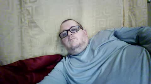 Snapshot of creeeping_death chatting on February 14, 10:34 am The hopeless romantic online show from February 14, 10:34 am