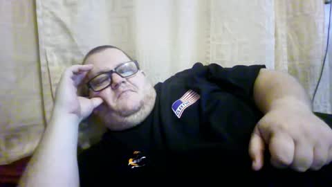 The hopeless romantic online show from March 9, 4:16 am