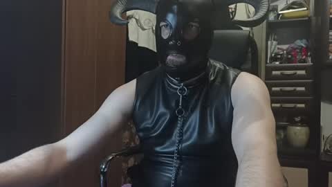 Snapshot of cremjee chatting on May 24, 10:04 pm cremjee online show from May 24, 10:04 pm