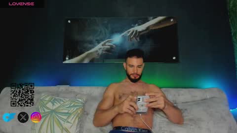 CRHISTIAN online show from March 6, 2:09 am