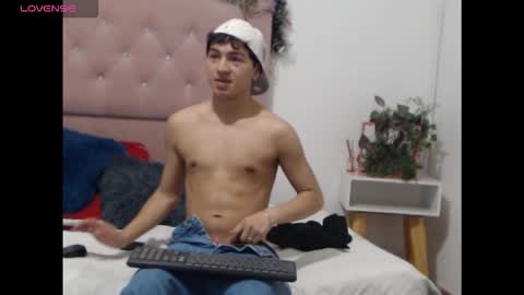 criissfer online show from March 2, 6:26 pm