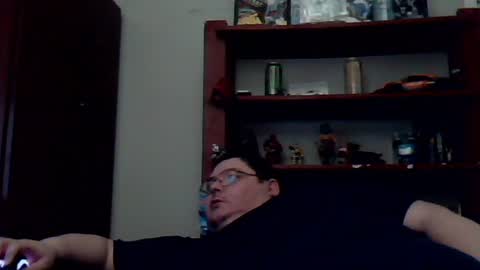 Snapshot of crimsonducki chatting on May 23, 7:18 pm Duckie online show from May 23, 7:18 pm