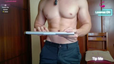 cris2428 online show from May 14, 1:40 pm