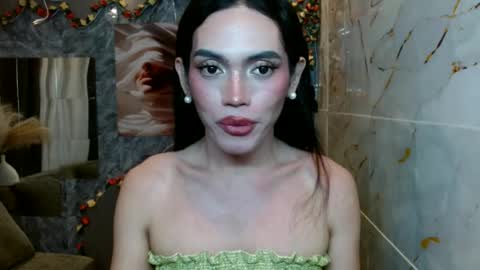 Snapshot of cris_slut08 chatting on June 22, 11:07 am my beautiful cris online show from June 22, 11:07 am