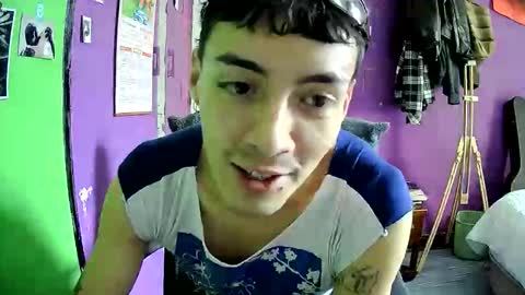 Snapshot of crisanto669 chatting on May 23, 4:33 pm Crisanto online show from May 23, 4:33 pm