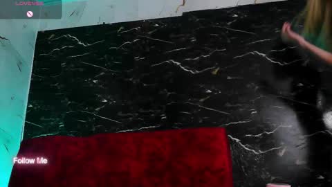 crislingery_doll online show from March 2, 12:12 pm