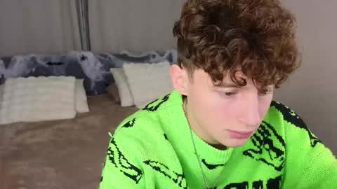 Chris online show from November 6, 3:02 pm