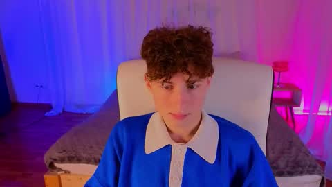 Chris online show from November 9, 4:27 pm