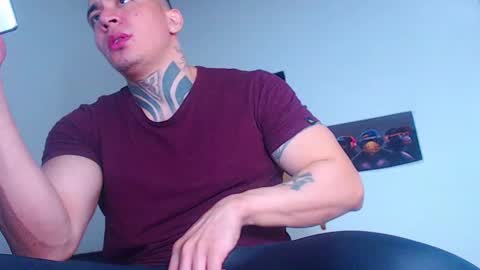 Cristopher online show from February 5, 2:51 am