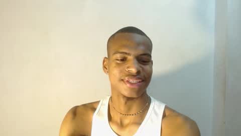 criss_zuri online show from October 11, 12:04 pm