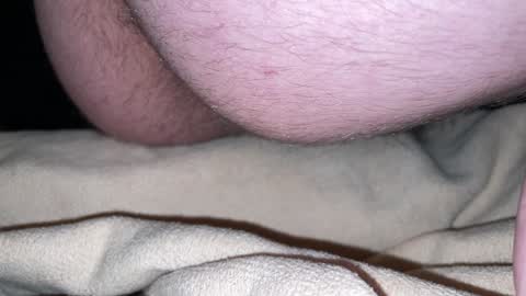 Snapshot of crissthroat chatting on December 24, 12:11 am crissthroat online show from December 24, 12:11 am