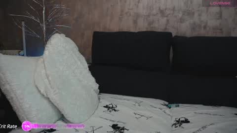 Snapshot of crissy_love chatting on March 2, 9:22 pm crissy_love online show from March 2, 9:22 pm