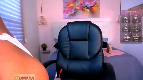 cristal__adams online show from January 29, 12:24 pm