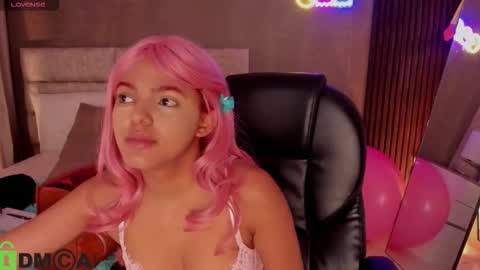 Snapshot of cristal__adams chatting on January 18, 11:36 am cristal__adams online show from January 18, 11:36 am