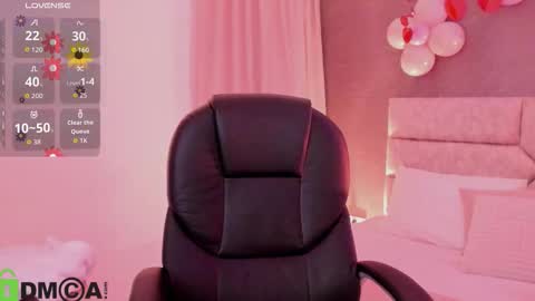 Snapshot of cristal__adams chatting on February 17, 12:01 pm cristal__adams online show from February 17, 12:01 pm