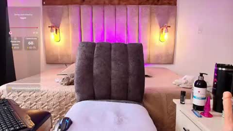 Snapshot of cristal__dream chatting on July 14, 2:12 pm CRISTAL online show from July 14, 2:12 pm